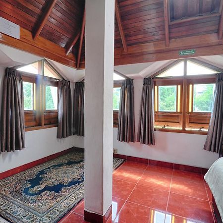 Pele Guesthouse 반둥 외부 사진