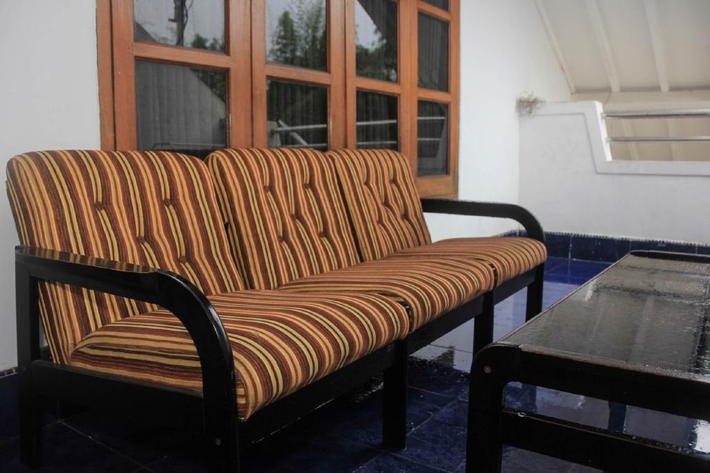 Pele Guesthouse 반둥 외부 사진