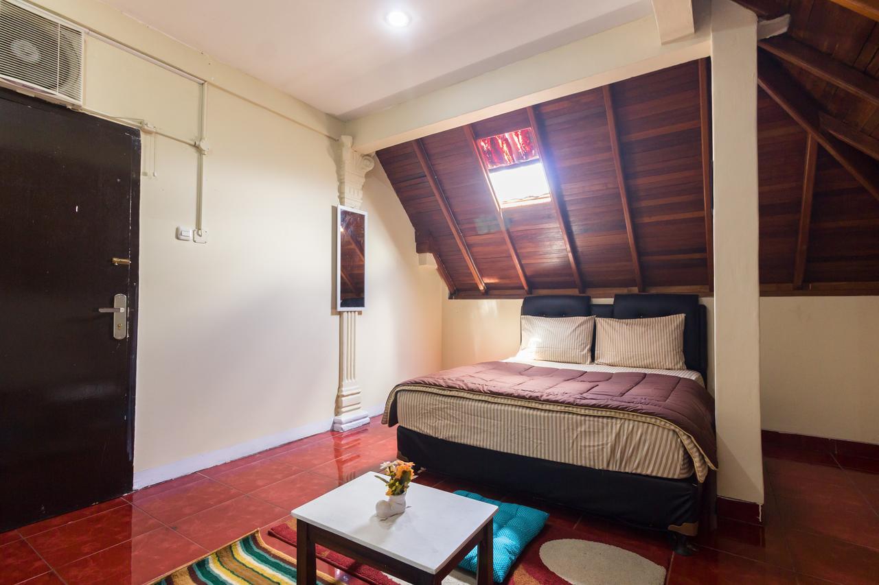 Pele Guesthouse 반둥 외부 사진