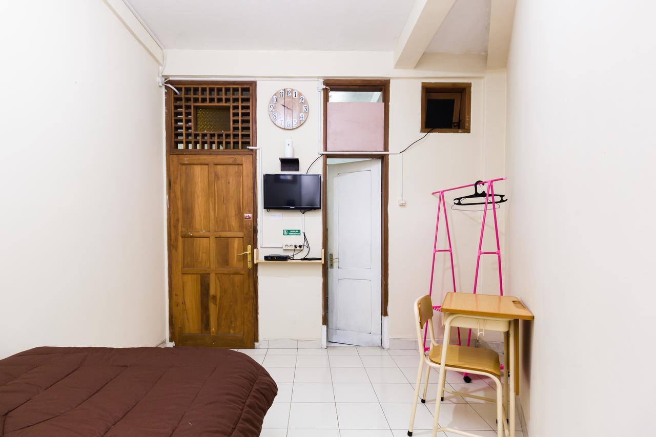 Pele Guesthouse 반둥 외부 사진