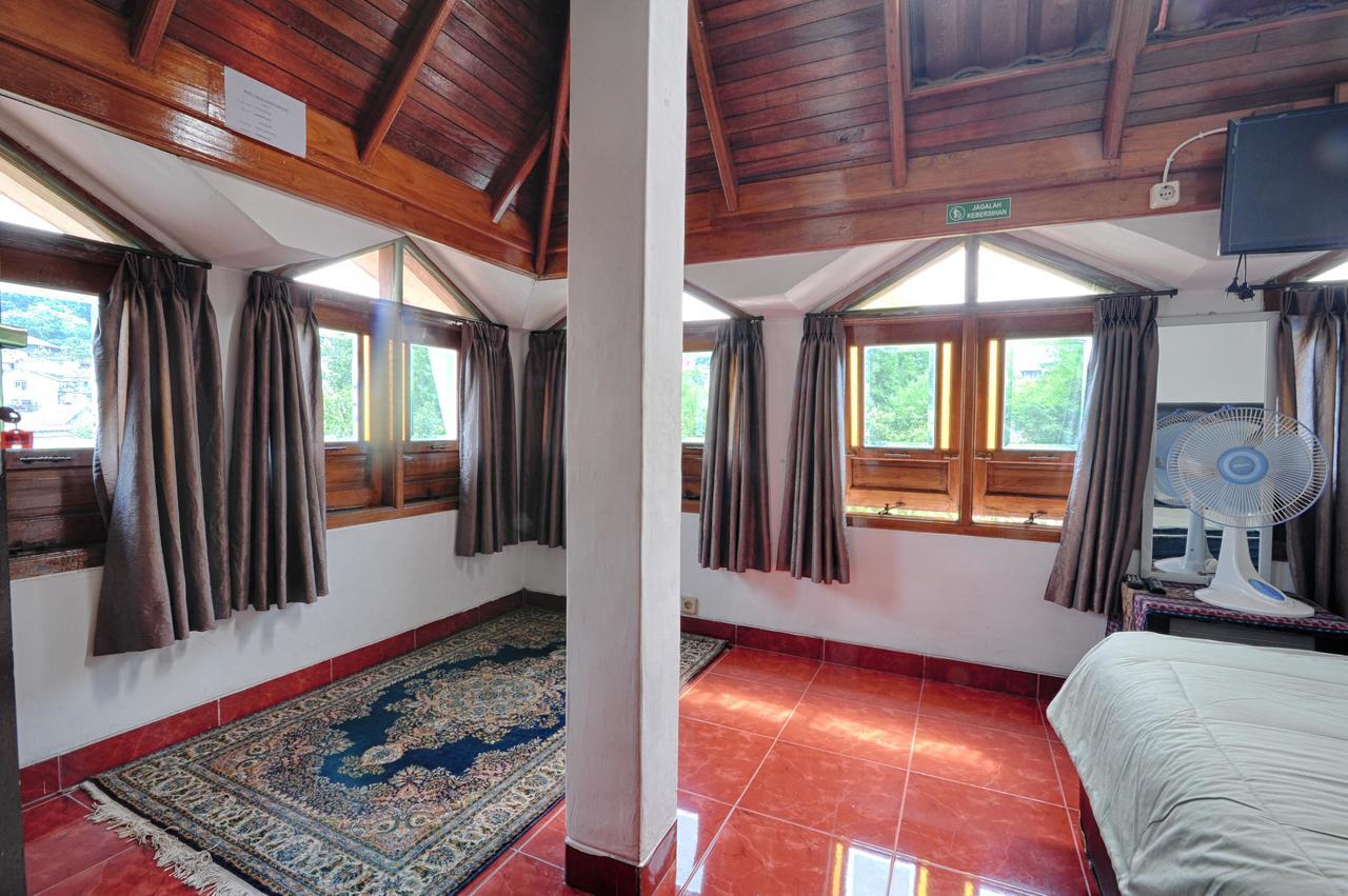 Pele Guesthouse 반둥 외부 사진